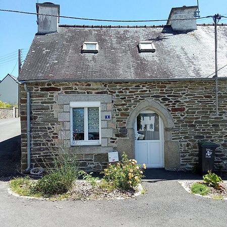 Ti An Traon Le Petit Gite En Coeur De Bretagne 카레 플루게 외부 사진